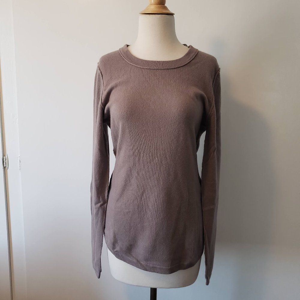 Wyatt 100% Cashmere grey crewneck sweater-size L